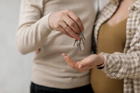 ¿Cuáles son los requisitos para vender una casa por el Infonavit?